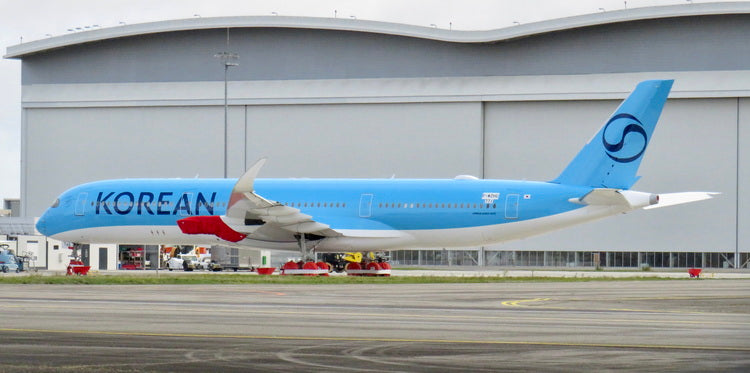 Korean Air A350-900 HL8746 Phoenix Models 1:400
