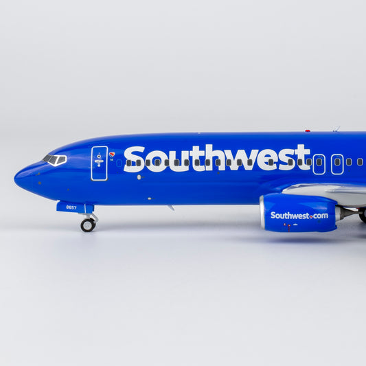 Pre-Order Southwest Airlines 737-800 N8657B NG Models 1:200