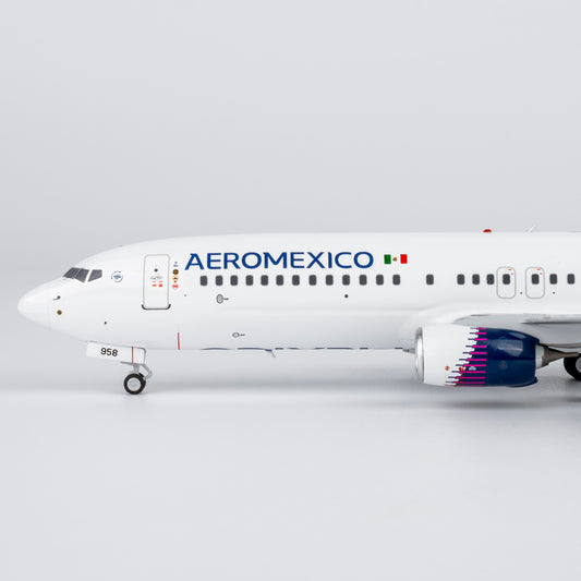 Pre-Order Aeromexico 737-800 N958AM NG Models 1:200