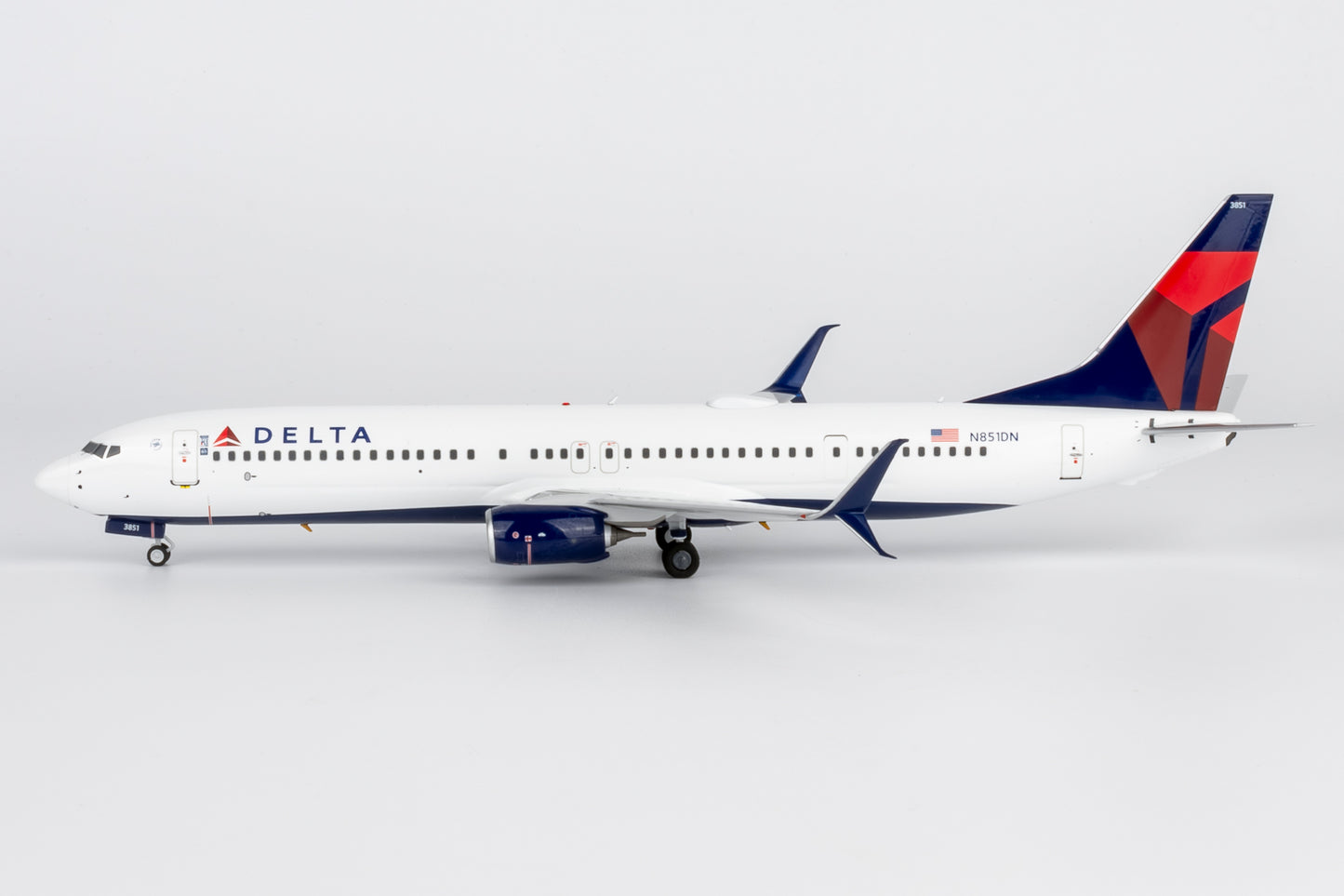 Delta 737-900ER N851DN NG Models 1:200