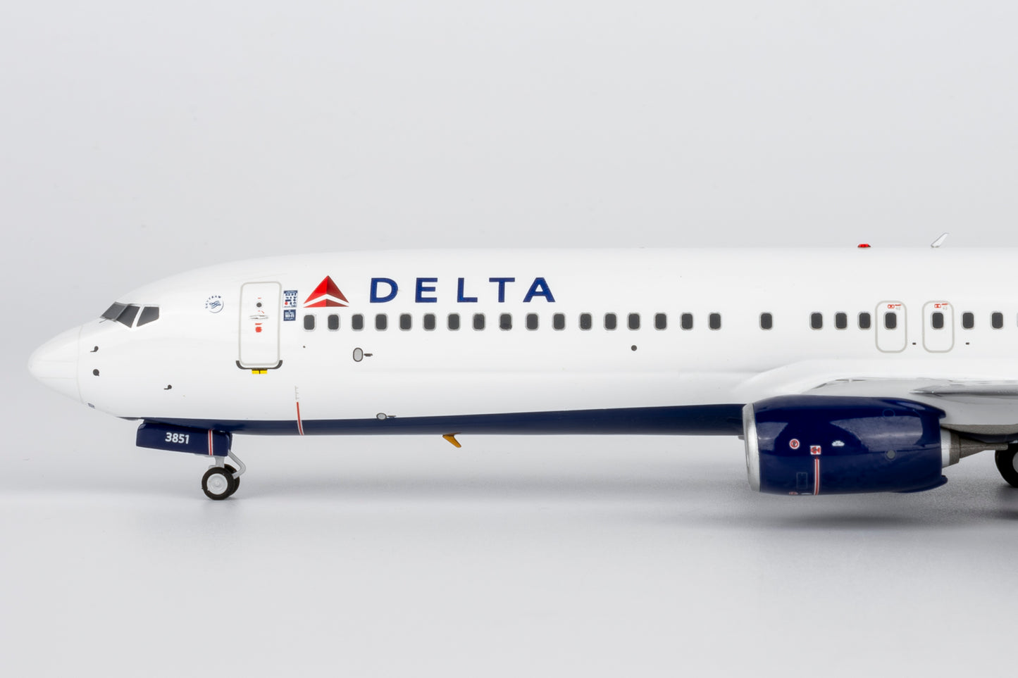 Delta 737-900ER N851DN NG Models 1:200