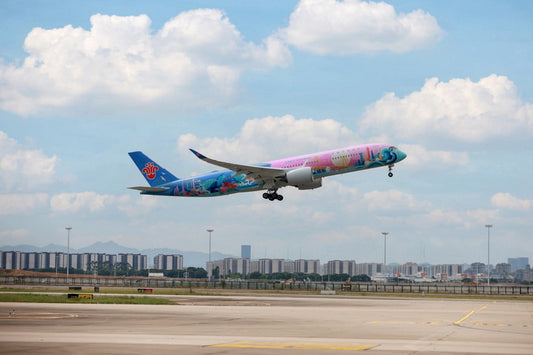 Pre-Order China Southern Airlines A350-900 B-308T Phoenix Models 1:400