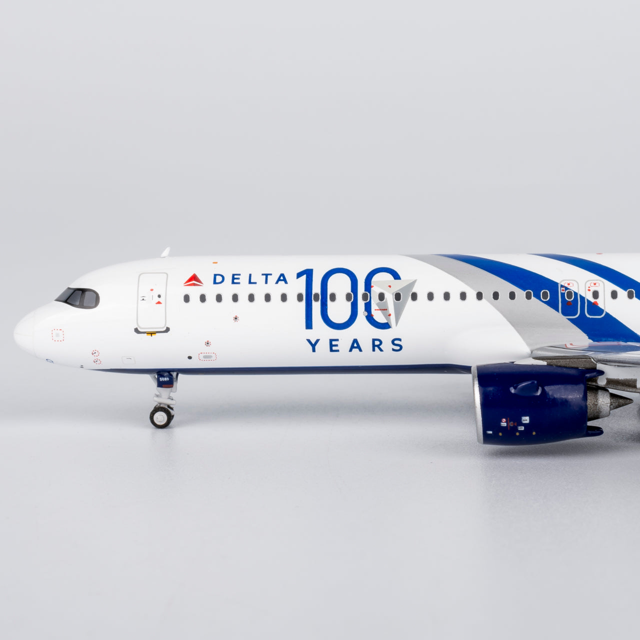 Delta A321neo "100 Years" N589DT NG Models 1:400