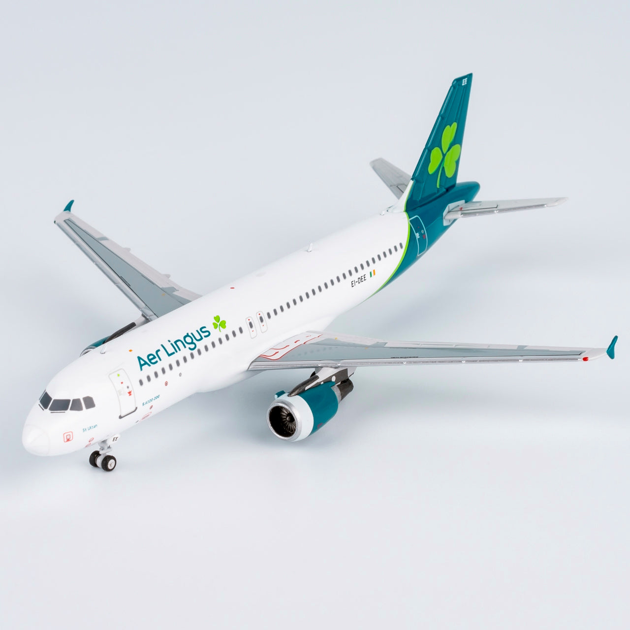 Aer Lingus A320-200 EI-DEE NG Models 1:400