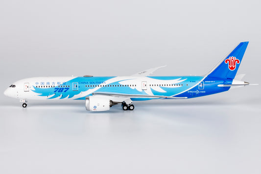 China Southern Airlines 787-9 Dreamliner B-1242 NG Models 1:400