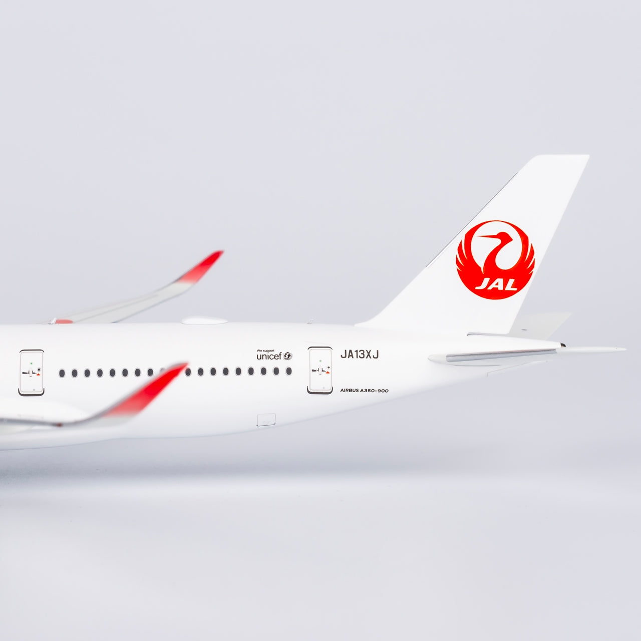 Japan Airlines A350-900 JA13XJ NG Models 1:400