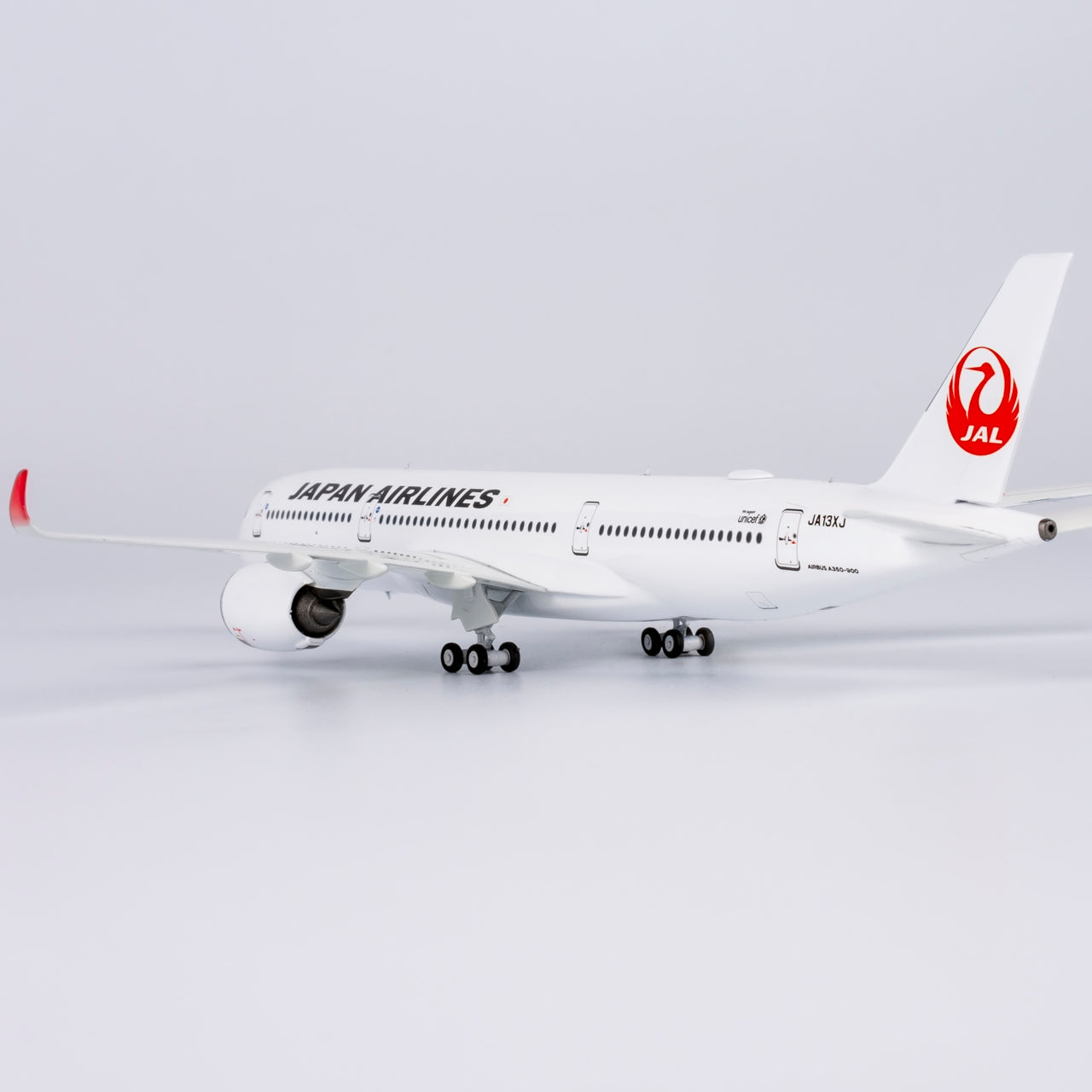 Japan Airlines A350-900 JA13XJ NG Models 1:400