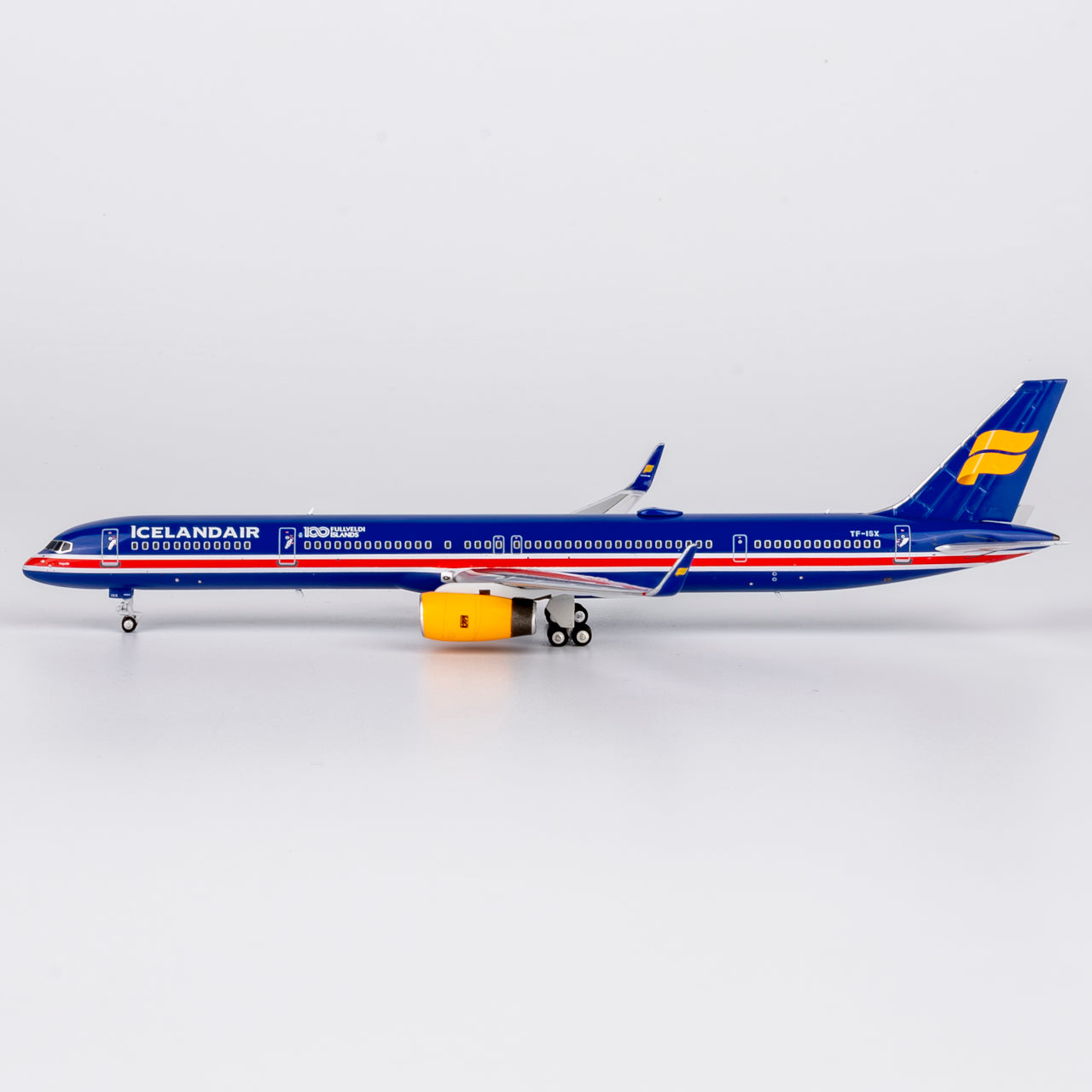 Icelandair 757-300 "100 Years Independence" TF-ISX NG Models 1:400