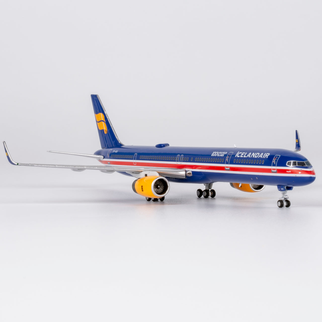Icelandair 757-300 "100 Years Independence" TF-ISX NG Models 1:400
