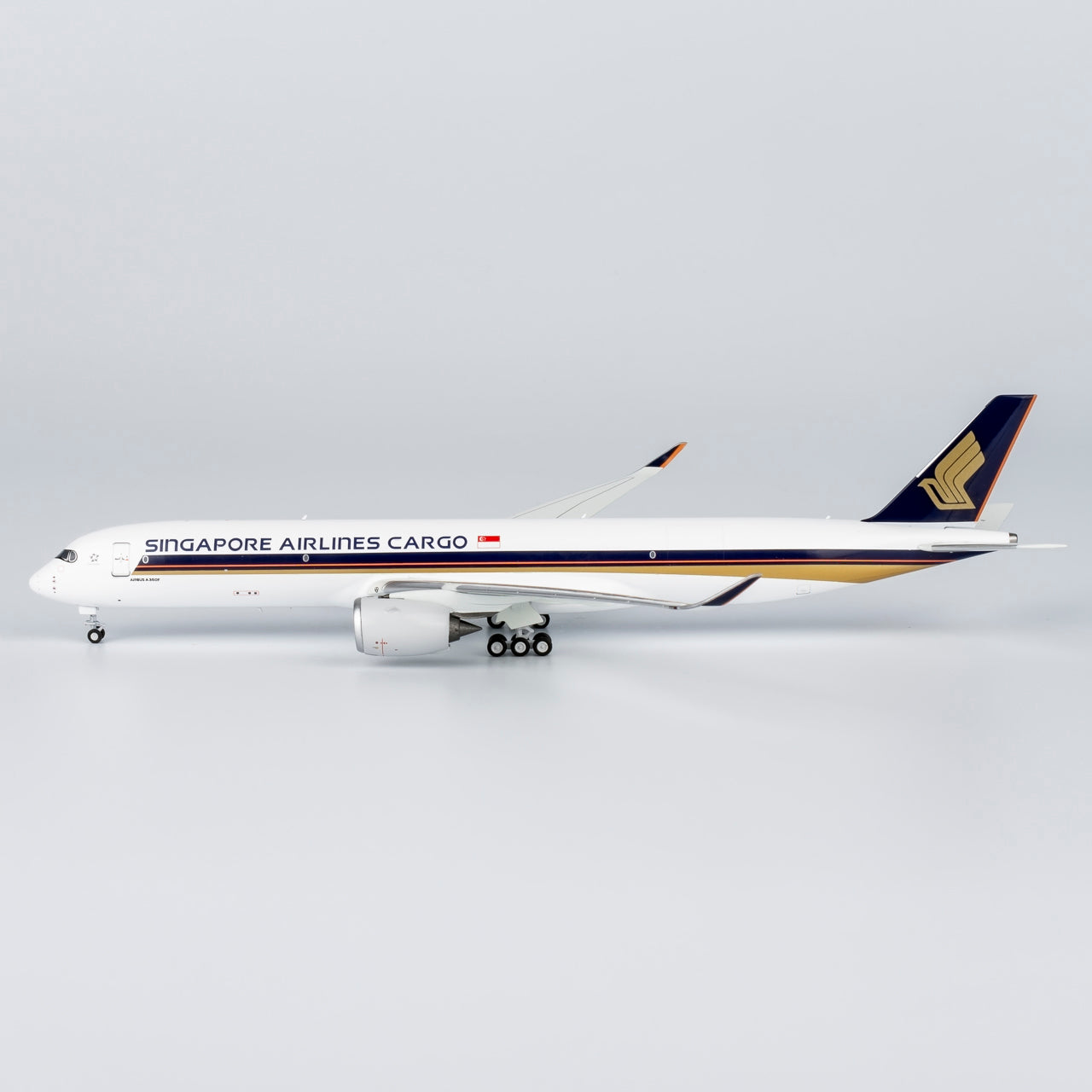 Singapore Airlines Cargo A350F NG Models 1:400