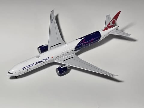 Turkish Airlines 777-300ER "Champions League" TC-LJJ NG Models 1:400