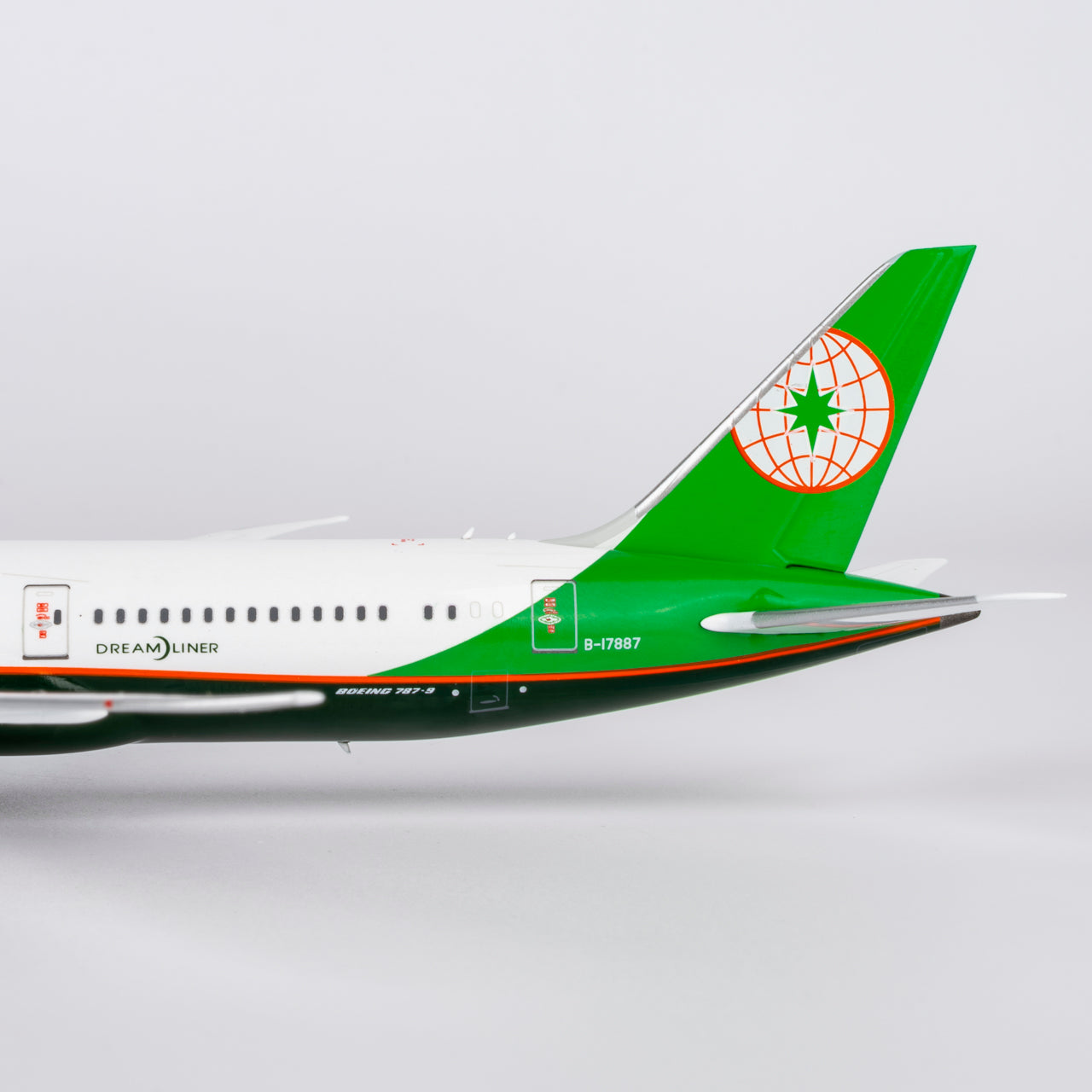 Eva Airways 787-9 Dreamliner B-17887 NG Models 1:400