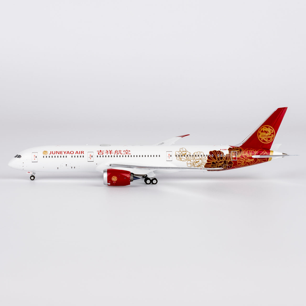 Juneyao Airlines 787-9 Dreamliner "Blossoming China" B-226M NG Models 1:400