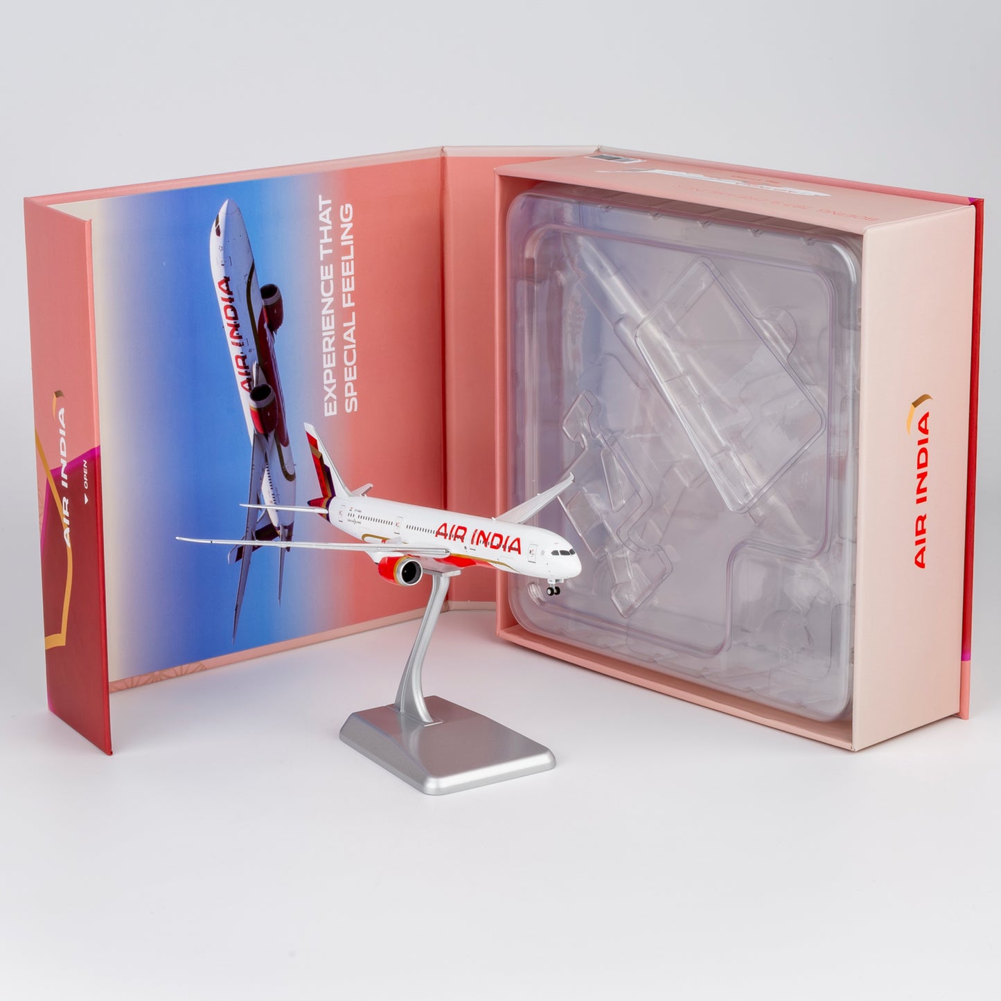 (Ultimate) Pre-Order Air India 787-9 Dreamliner "1st New Livery" VT-AWA NG Models 1:400