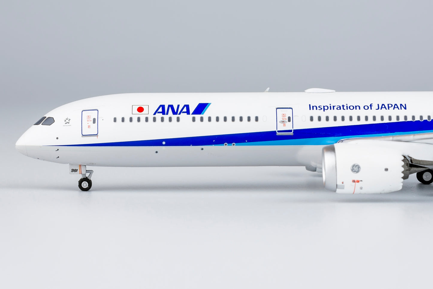 All Nippon Airways (ANA) 787-10 Dreamliner JA981A NG Models 1:400