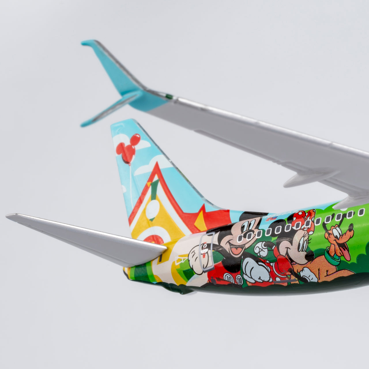 Alaska Airlines 737-800 Mickey's Toontown N565AS NG Models 1:400