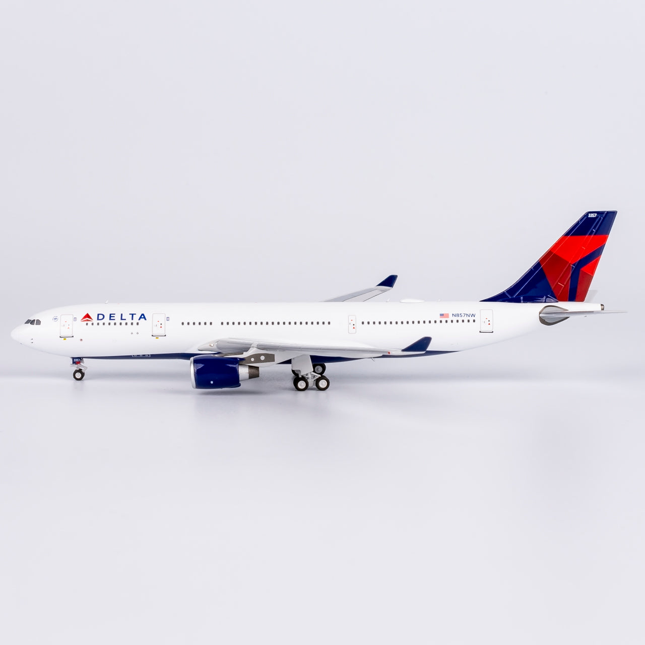 Delta A330-200 N857NW NG Models 1:400