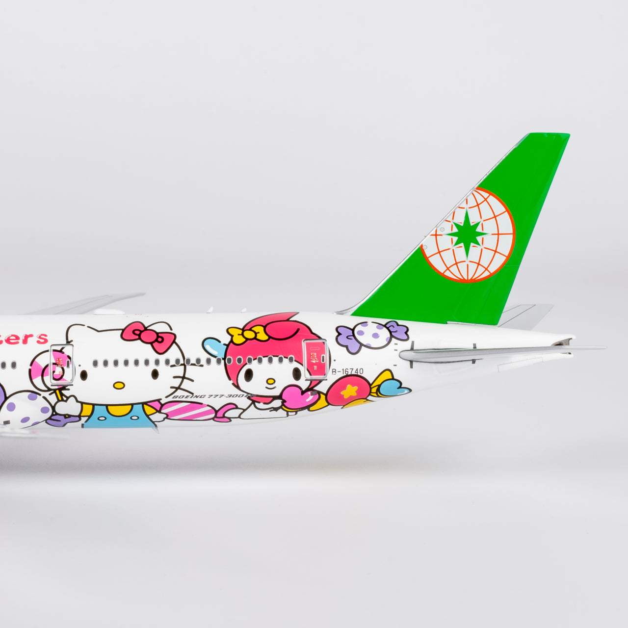 Eva Airways 777-300ER "Sanrio Characters" B-16740 NG Models 1:400