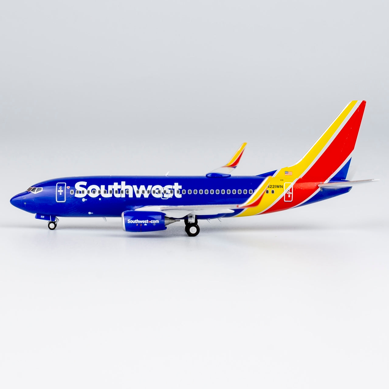 Southwest Airlines 737-700 Heart Livery N221WN NG Models 1:400