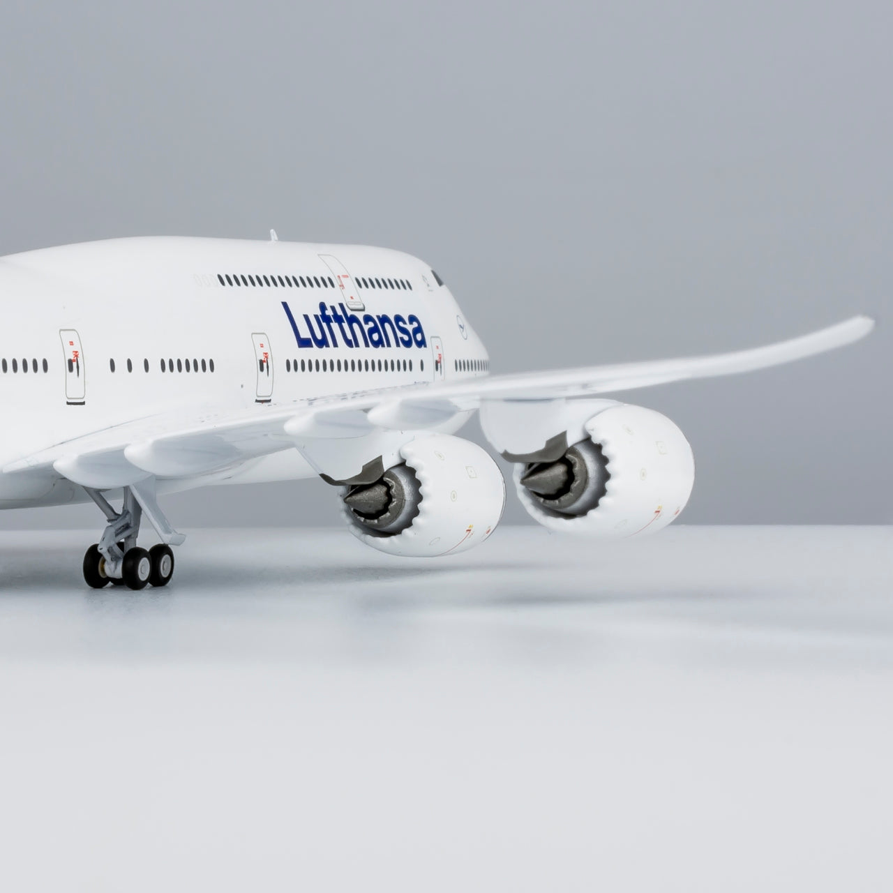 Lufthansa 747-8 D-ABYC NG Models 1:400