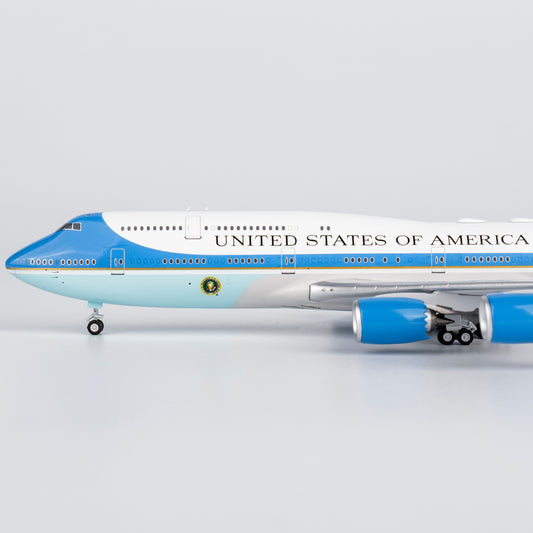 US Air Force (USAF) 747-8 VC-25B 3000 NG Models 1:400