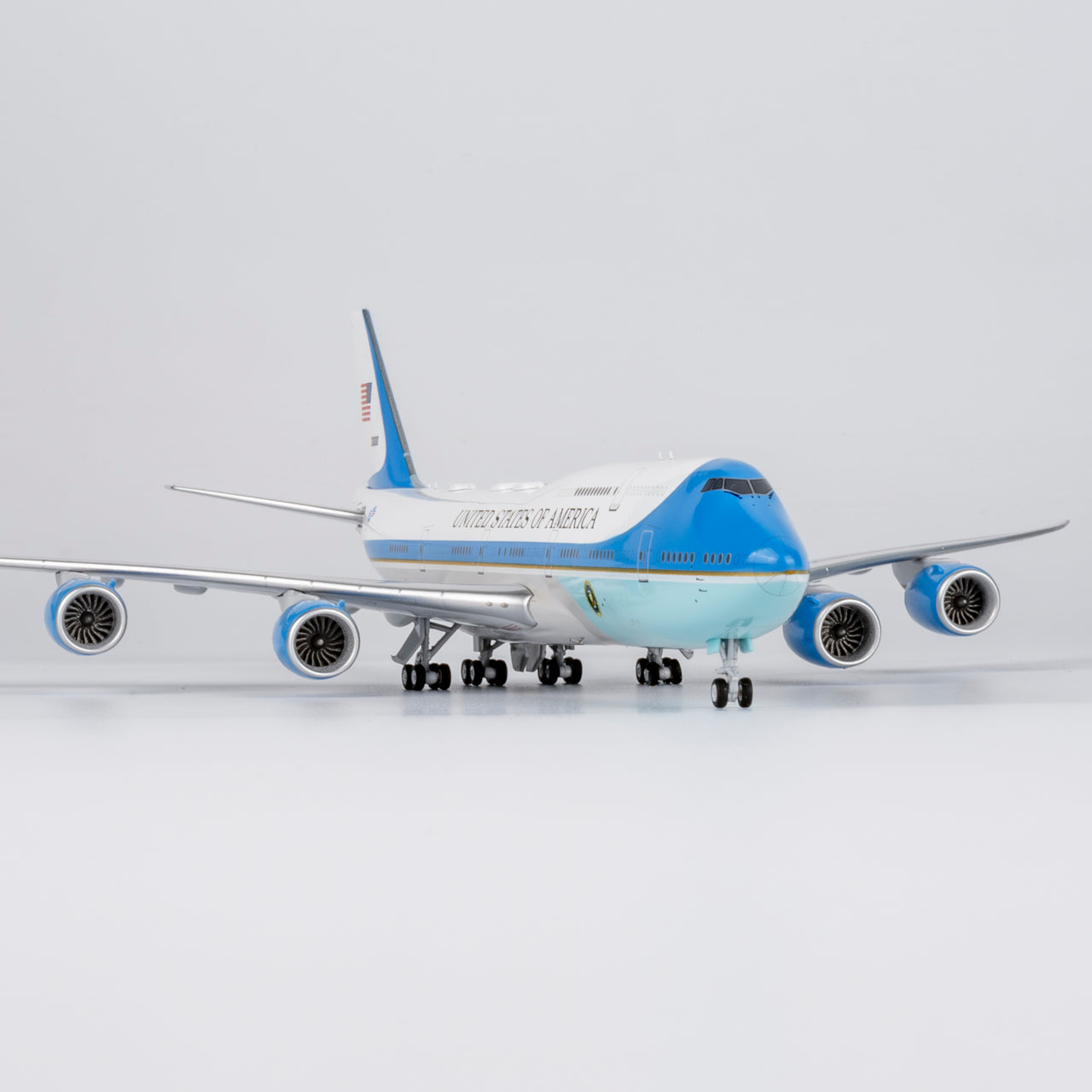 US Air Force (USAF) 747-8 VC-25B 3000 NG Models 1:400