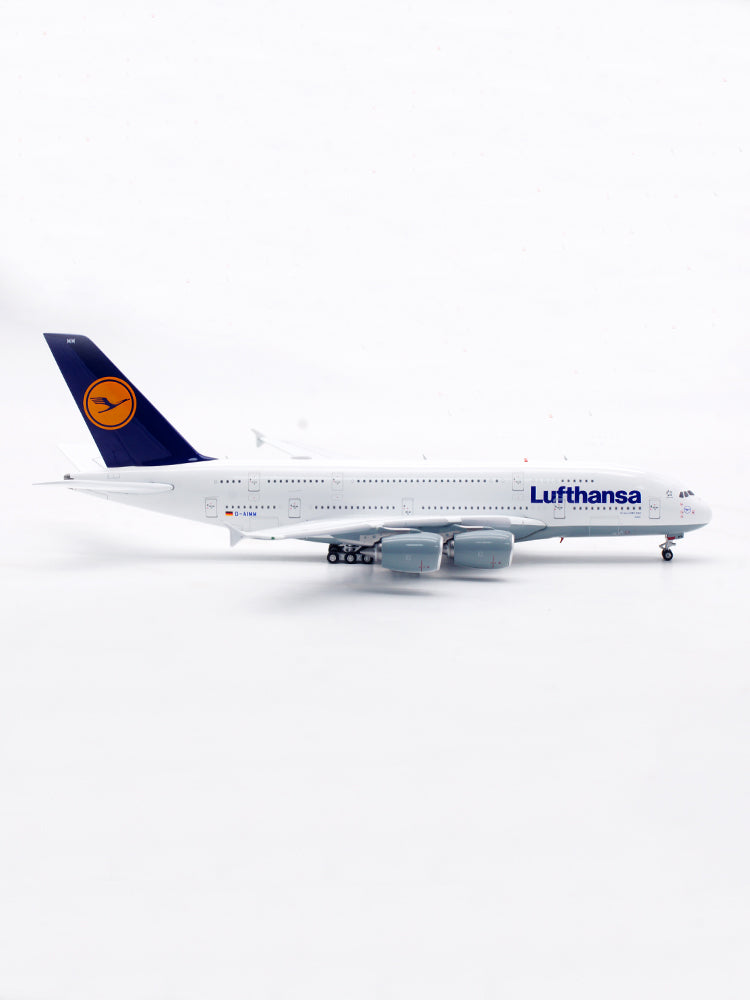 Lufthansa A380 D-AIMM AV400