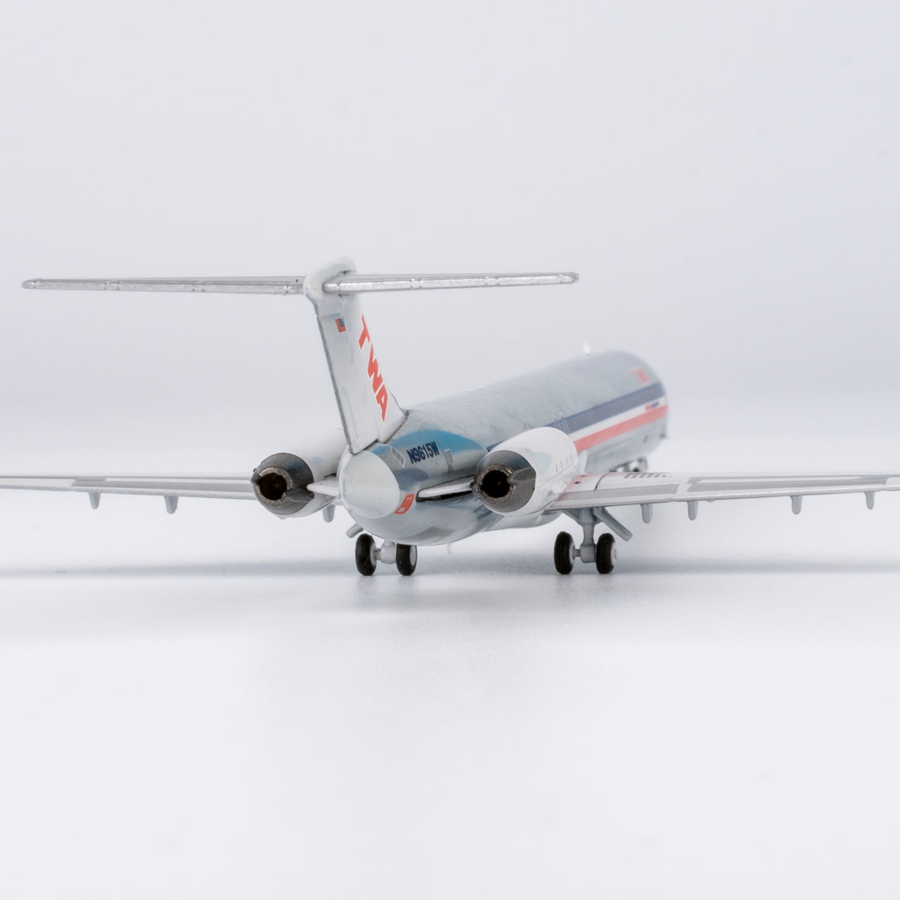 Trans World Airlines (American) MD-83 N9615W NG Models 1:400