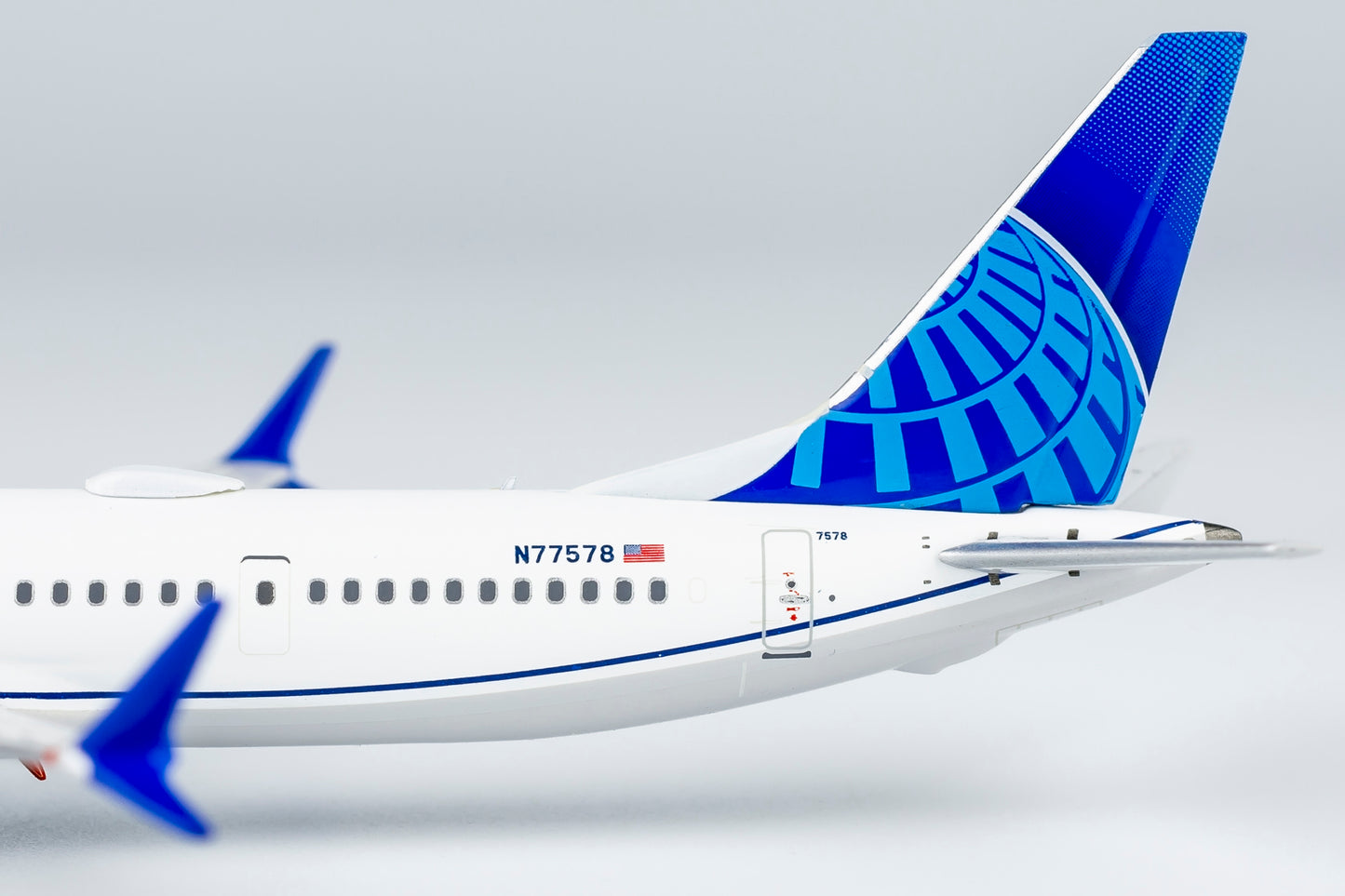 United Airlines 737 MAX 9 N77578 NG Models 1:400