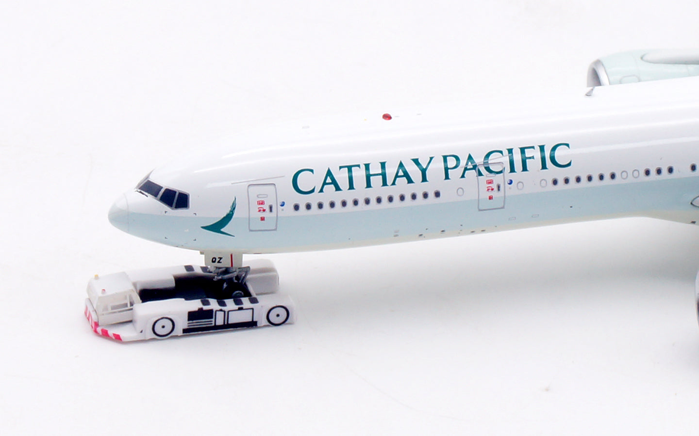 Cathay Pacific 777-300ER B-KQZ AV400
