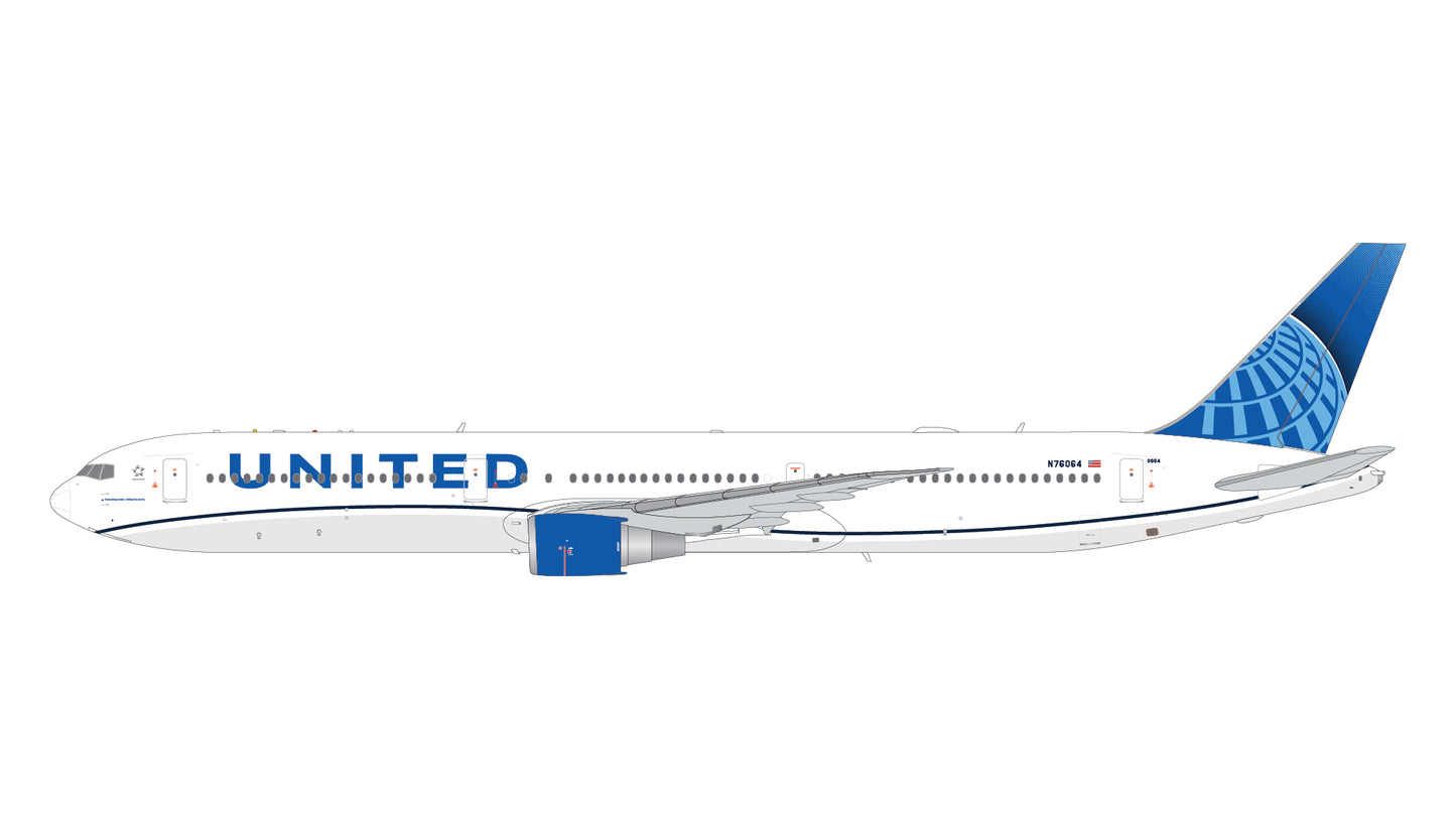 Pre-Order United Airlines 767-400ER N76064 Gemini Jets 1:200