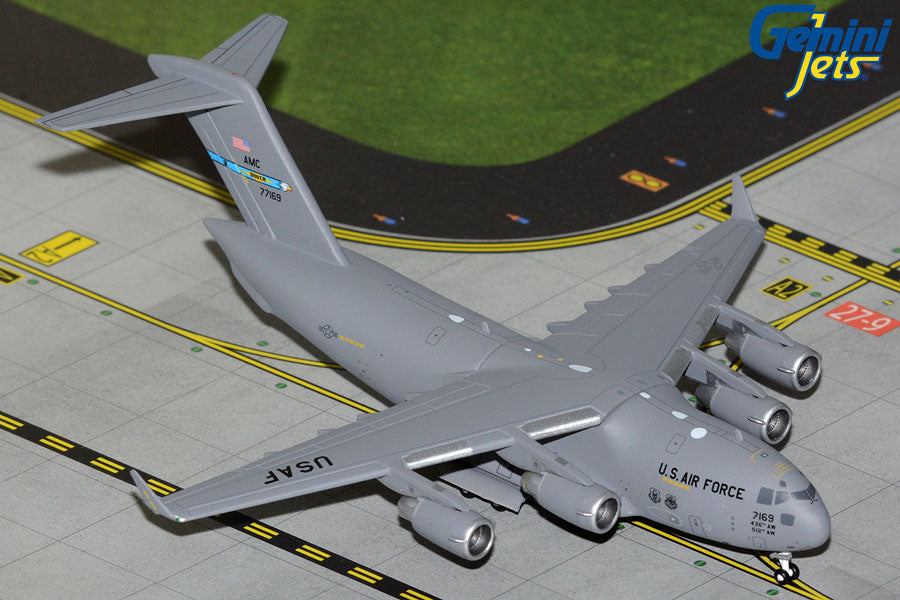 Pre-Order USAF C-17A Globemaster III 07-7169 Gemini Jets 1:400