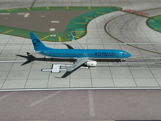 Korean Air 737-900 HL8248 Phoenix Models 1:400