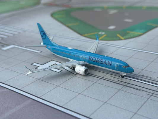 Korean Air 737 MAX 8 HL8567 Phoenix Models 1:400