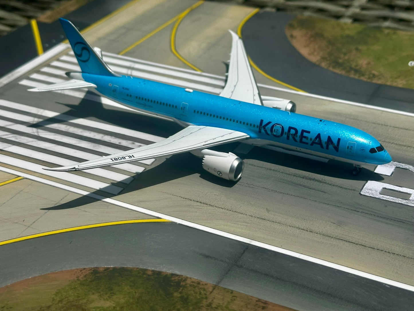 Korean Air 787-9 Dreamliner HL8081 AV400