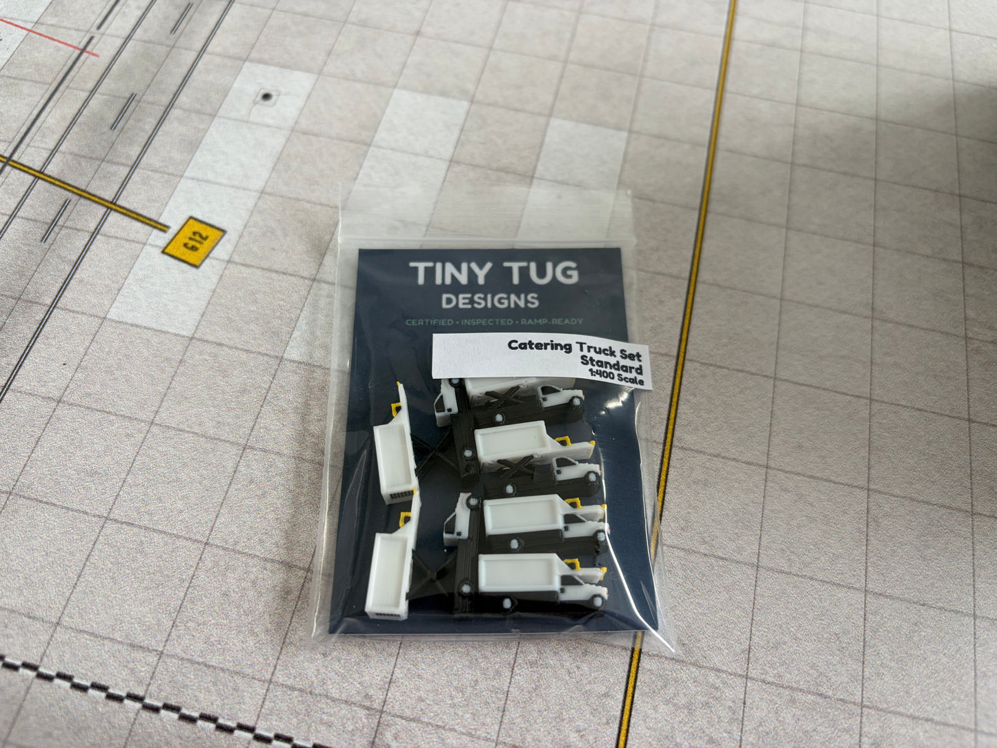 1:400 *NEW* Standard Catering Truck Set (6 piece)