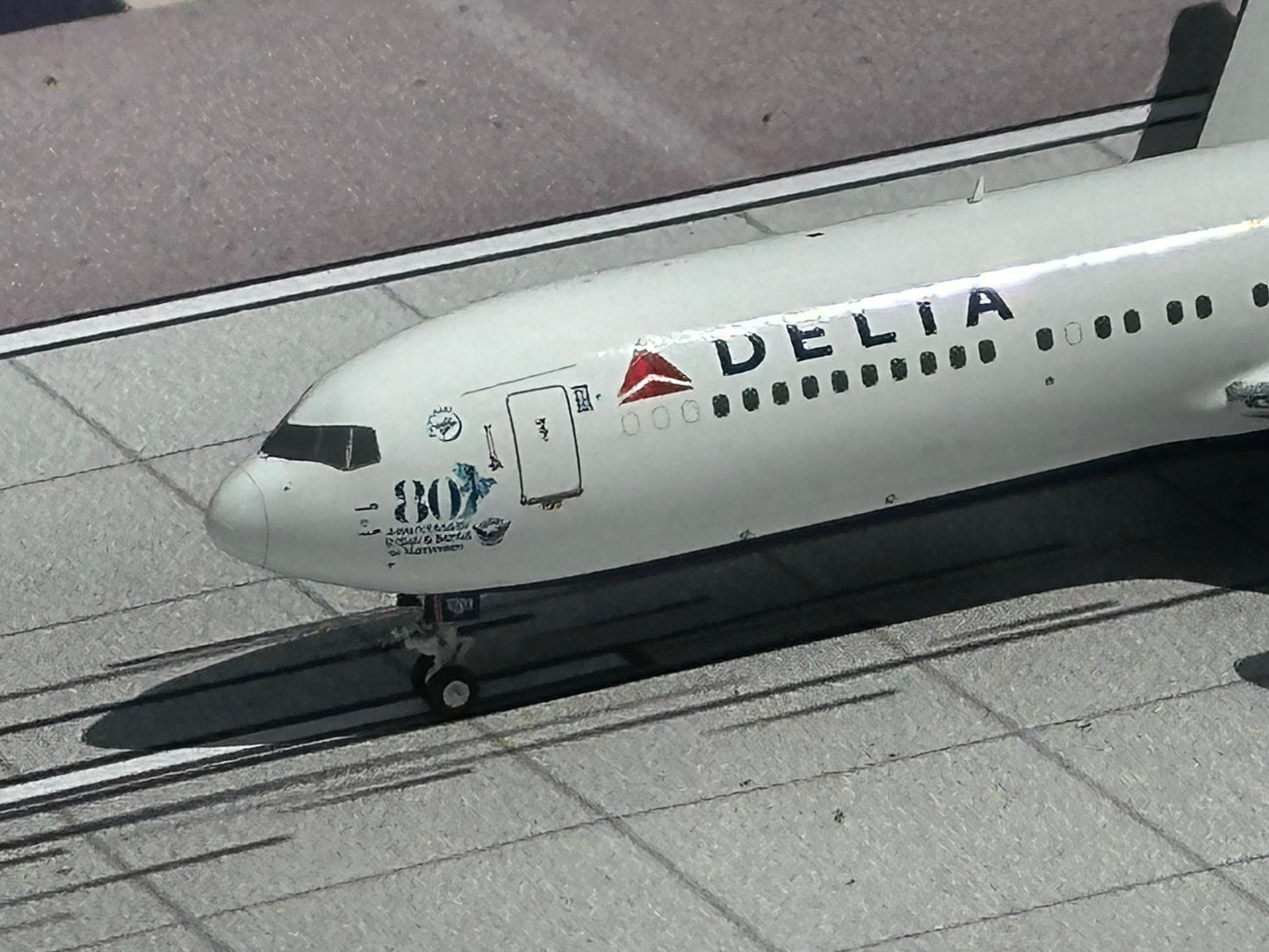 Delta 767-300ER "80th Anniv. D-Day" N171DZ PandaModel 1:400