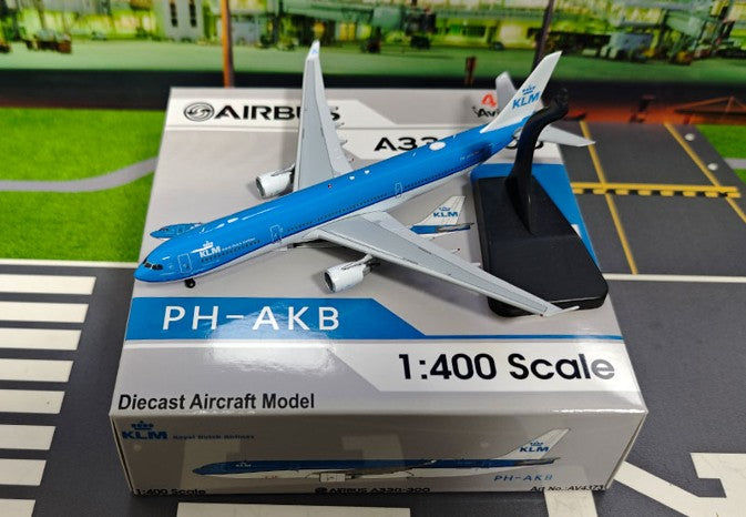 KLM A330-300 PH-AKB AV400