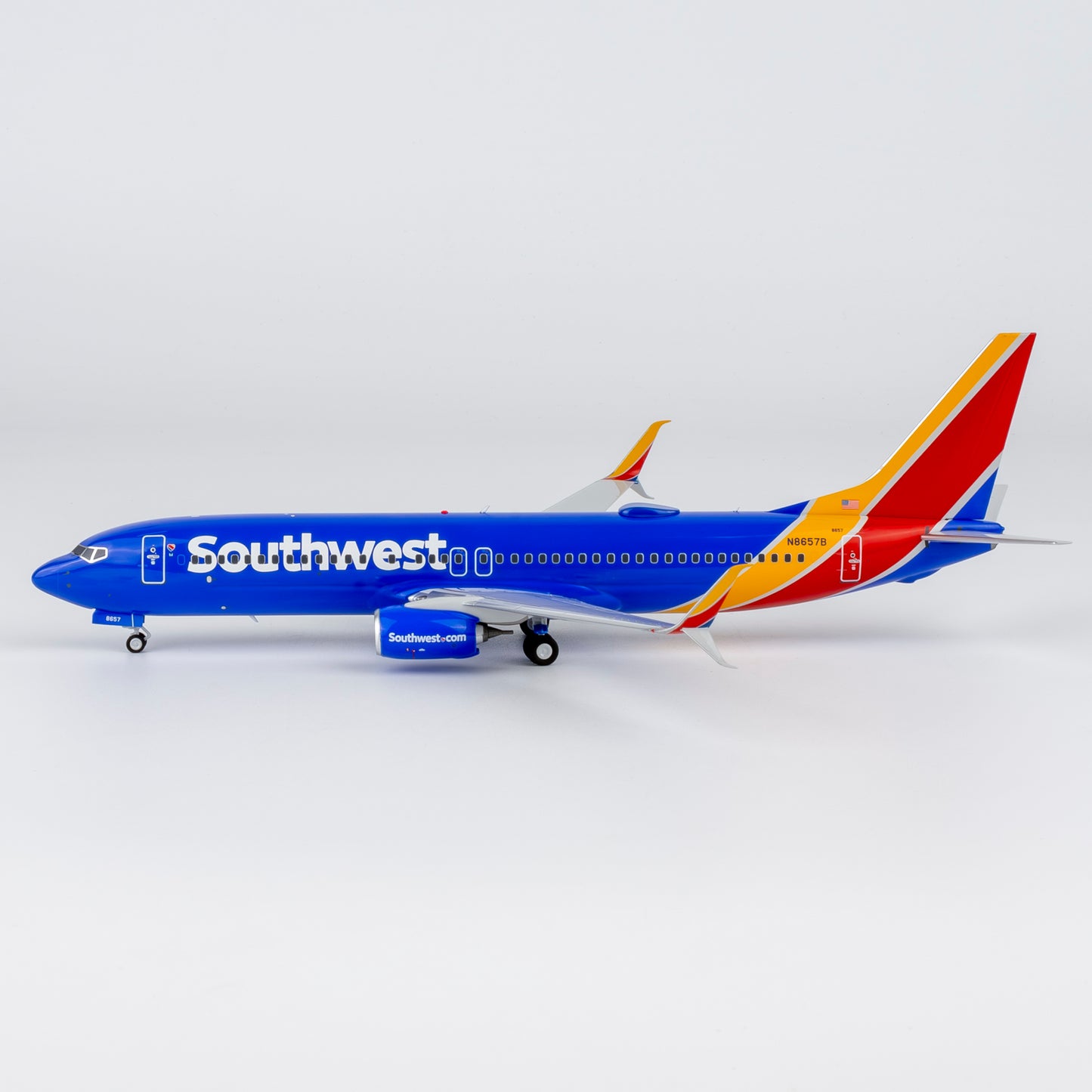 Pre-Order Southwest Airlines 737-800 N8657B NG Models 1:200
