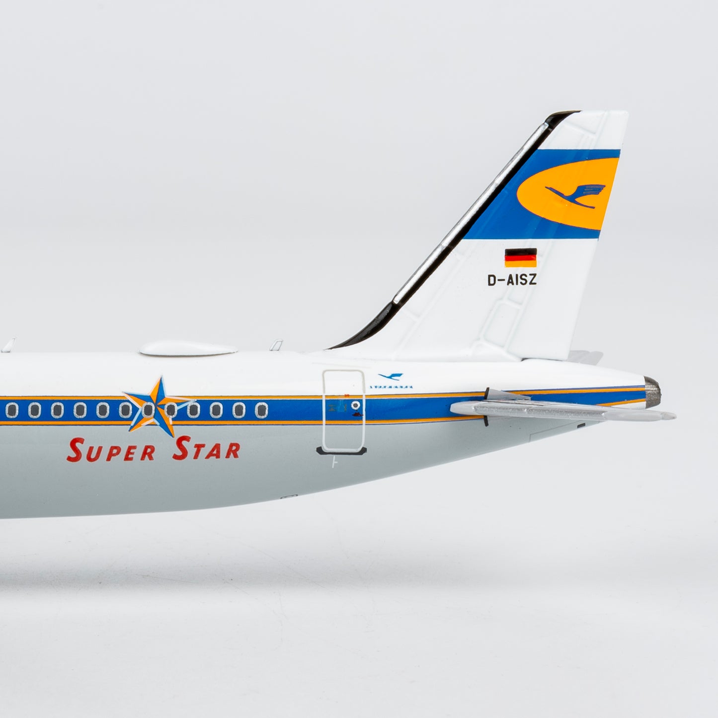 Lufthansa A321-200 "Super Star Heritage" D-AISZ NG Models 1:400
