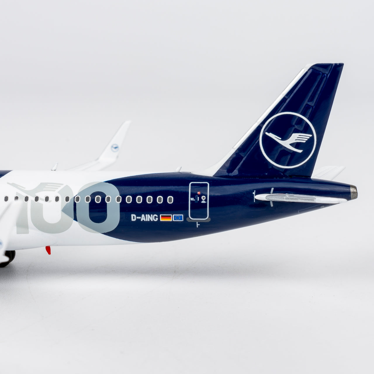 (Ultimate) Lufthansa A320neo "100 Years" D-AING Models 1:400