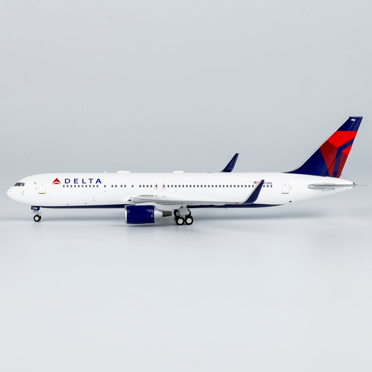 Delta 767-300ER N173DZ NG Models 1:400