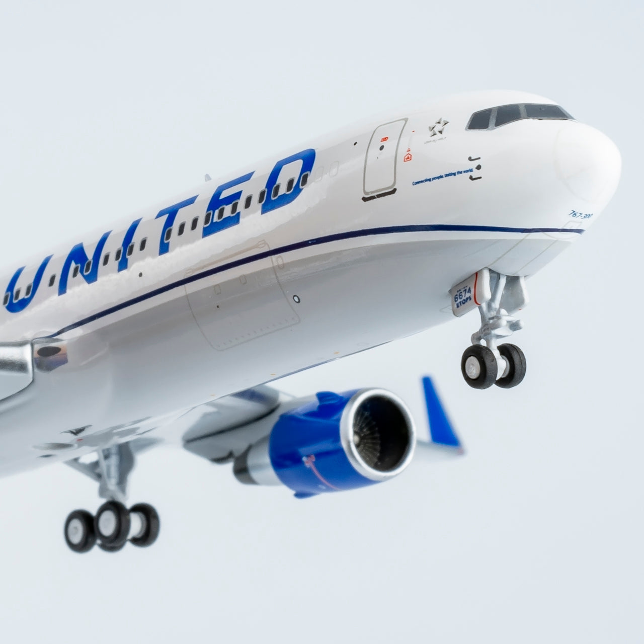 United Airlines 767-300ER N674UA NG Models 1:400