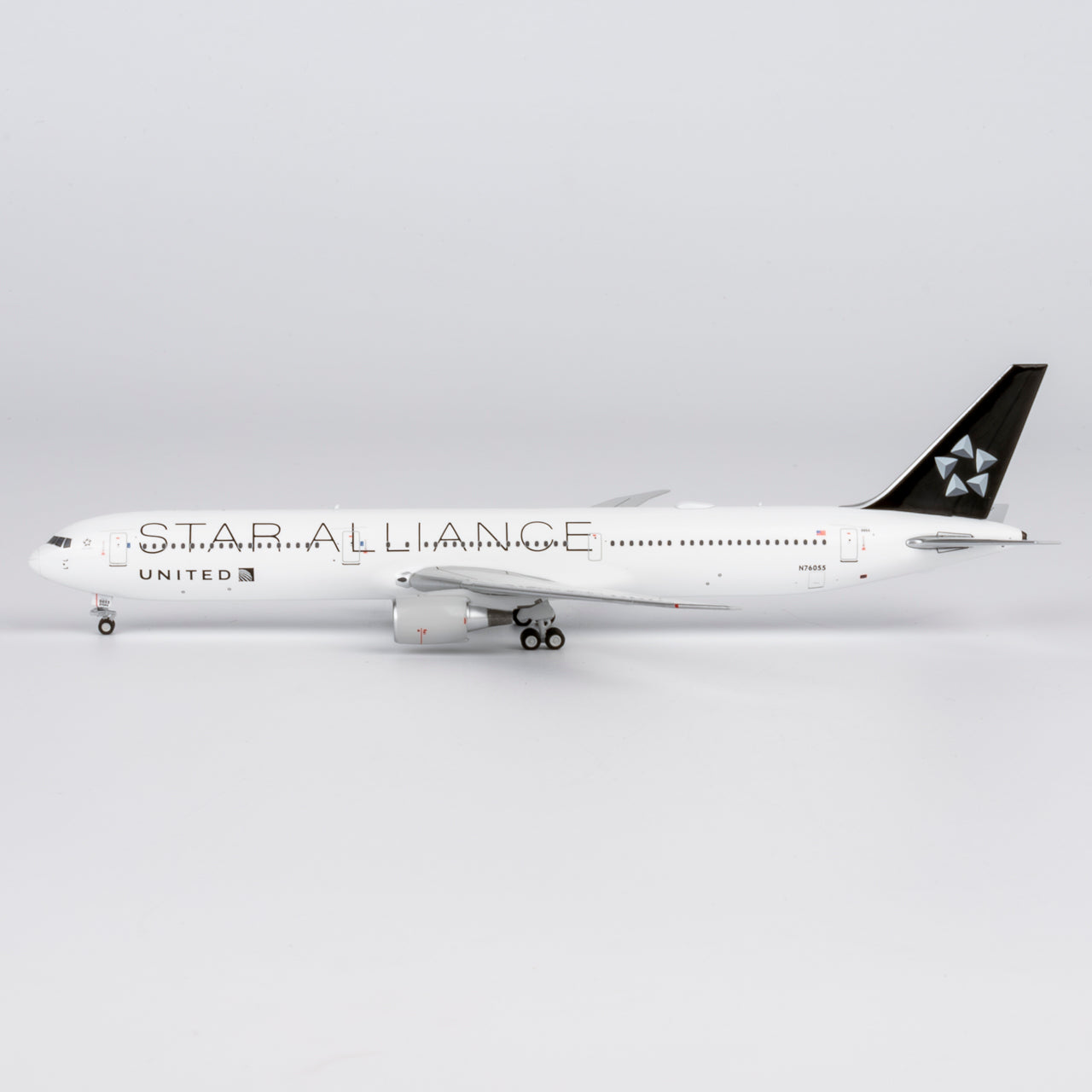 United Airlines 767-400ER “Star Alliance” N76055 NG Models 1:400