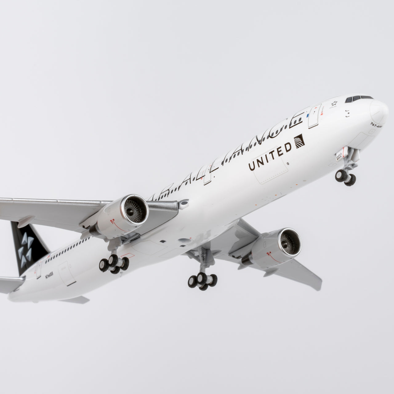 United Airlines 767-400ER “Star Alliance” N76055 NG Models 1:400