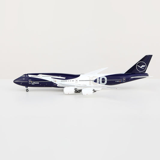 Lufthansa 747-8 "100 Years" D-ABYN HX Models 1:400