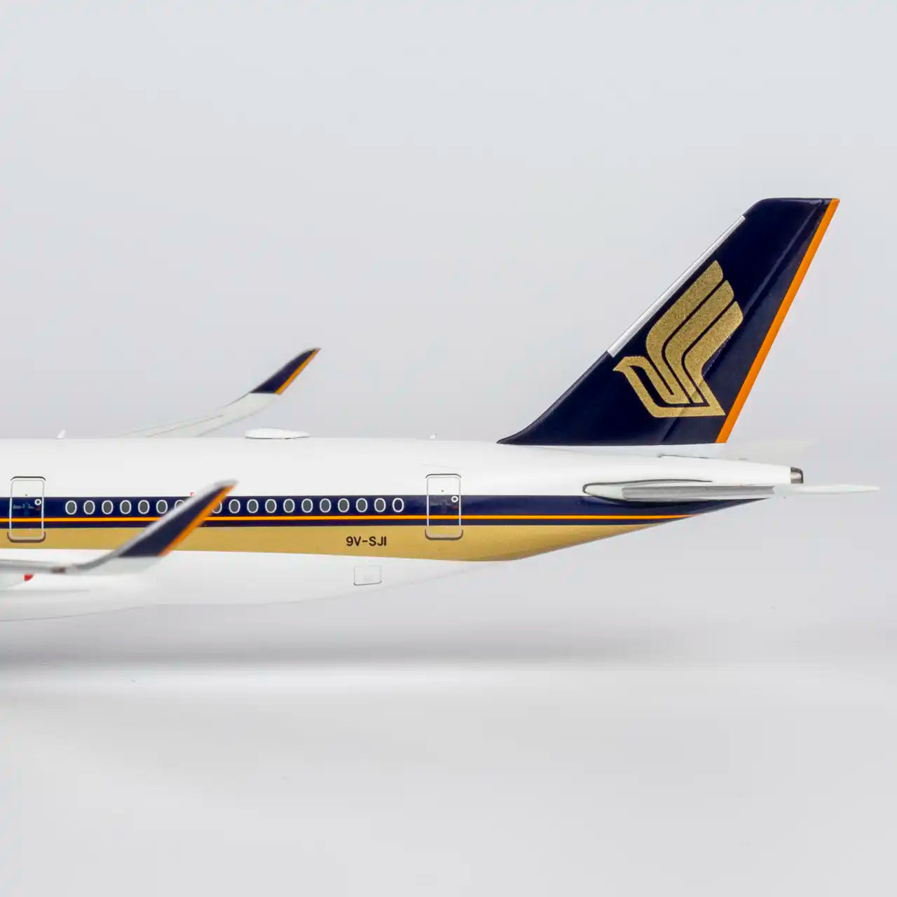 Singapore Airlines A350-900 9V-SJI NG Models 1:400