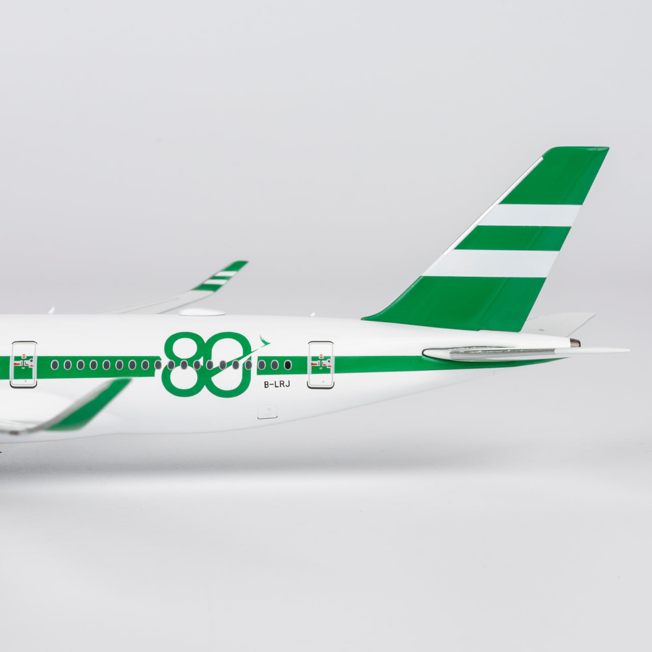 (Ultimate) Cathay Pacific "80th Anniversary" A350-900 B-LRJ NG Models 1:400