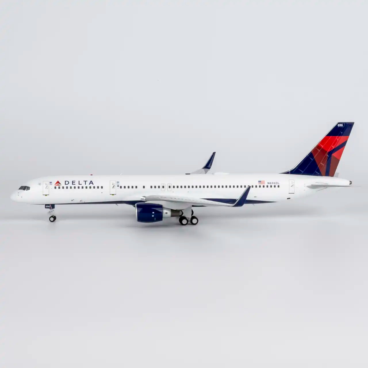 Delta 757-200 N696DL NG Models 1:200
