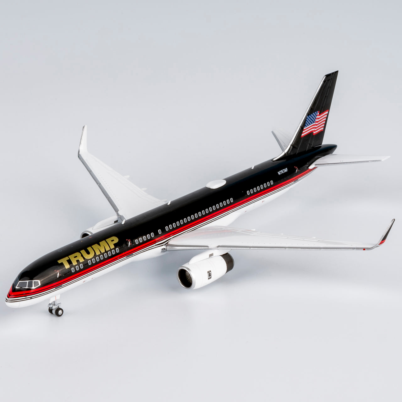 The Trump Organization 757-200 w/ Flag N757AF NG Models 1:400